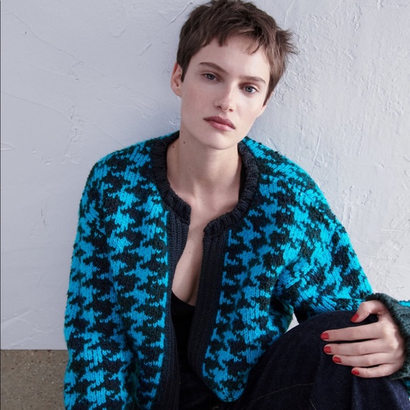 Cardigan - Picture 3 of 4